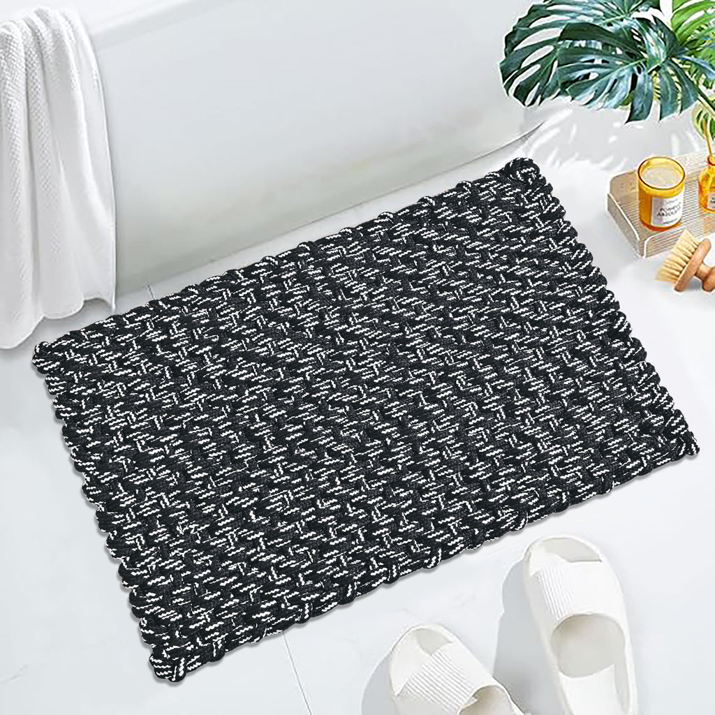 Handwoven Textured Bathmat – 60x40 cm (Black & White)