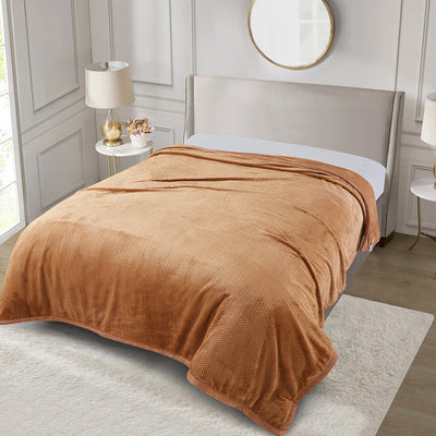 Decovia Dove Luxe Textured Blanket – Minimalism Meets Comfort