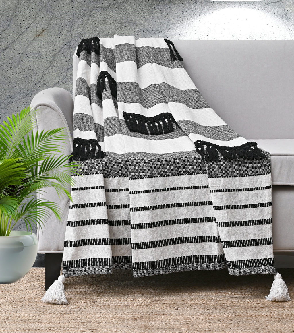 Throw-Fringe-Black-White