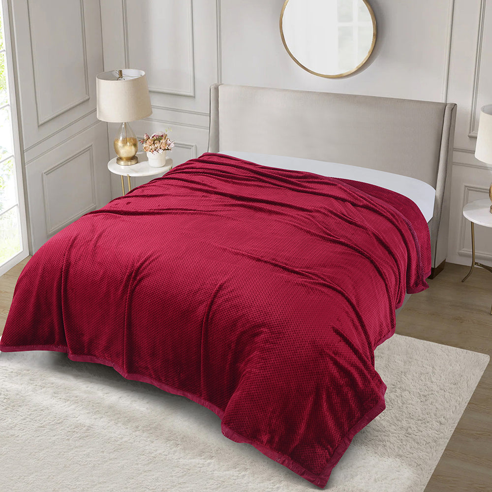 Decovia Dove Luxe Textured Blanket – Minimalism Meets Comfort