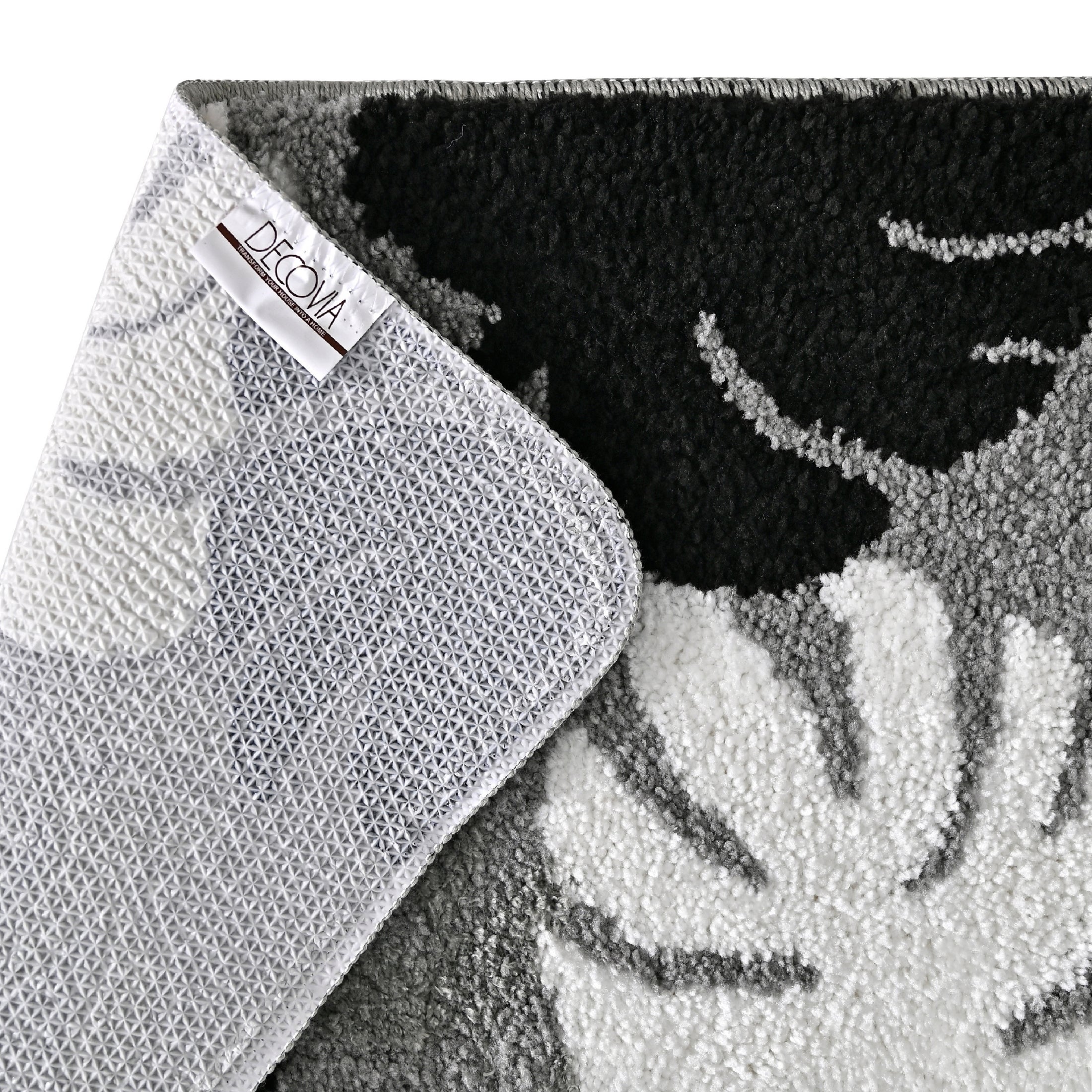Leaf Flower Microfiber Anti Skid Super Absorbent Bathmat - Decovia