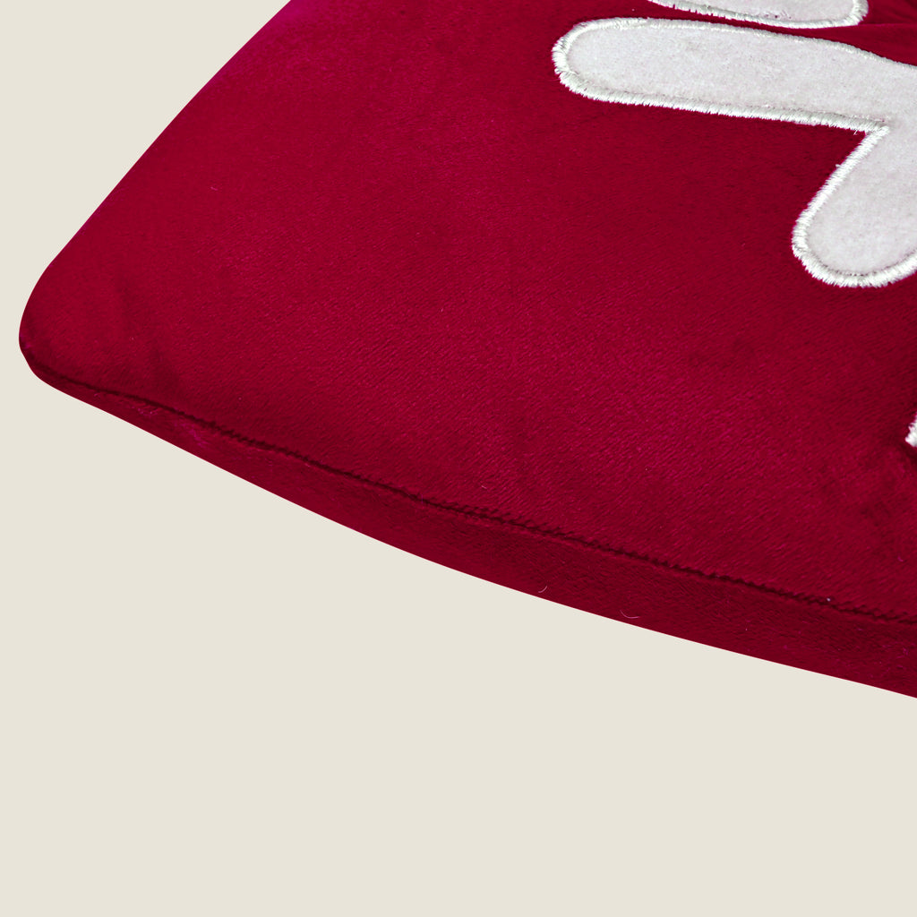 Set of 2 Red Heart-Shaped Velvet Cushions with Embroidery Romantic Valentine's Day Gift Decor