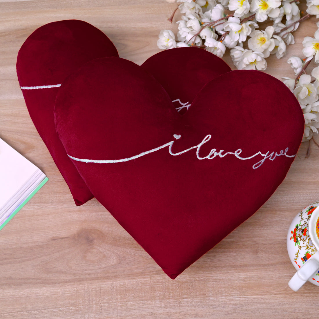 Set of 2 Red Heart-Shaped Velvet Cushions with "I Love You" Embroidery – Romantic Valentine&