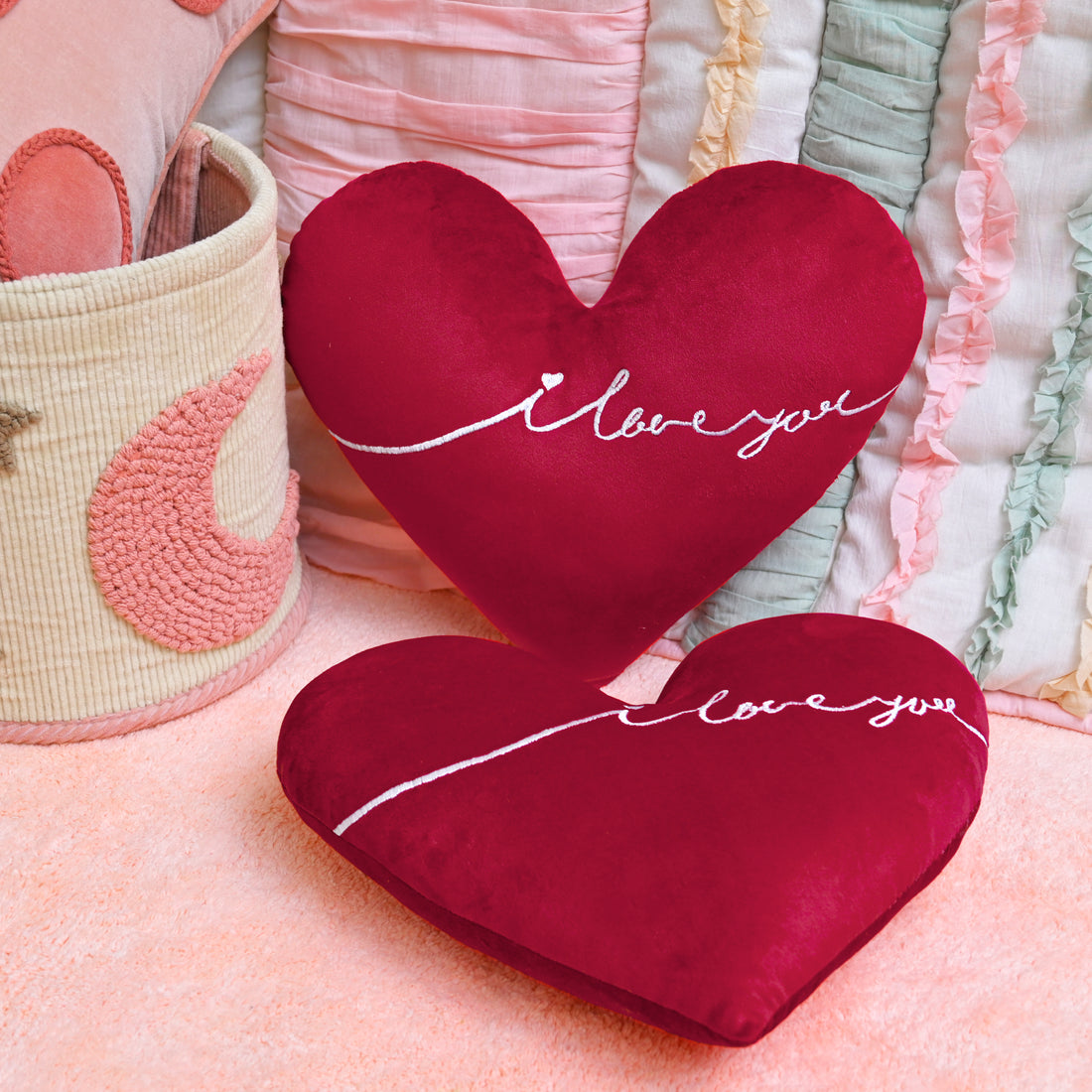 Set of 2 Red Heart-Shaped Velvet Cushions with "I Love You" Embroidery – Romantic Valentine&