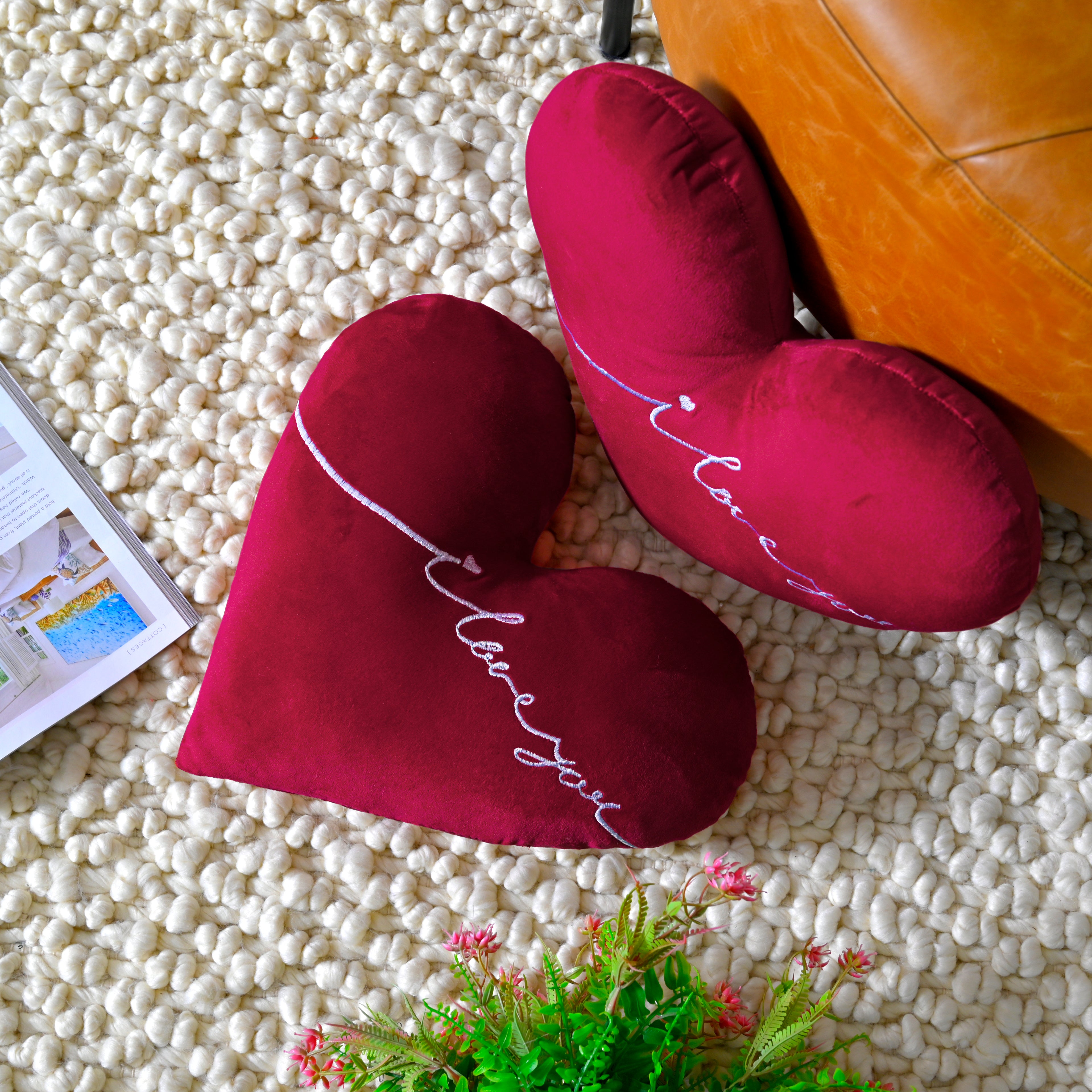 Set of 2 Red Heart-Shaped Velvet Cushions with "I Love You" Embroidery – Romantic Valentine's Day Gift Decor for Couple, Girlfriend, Boyfriend