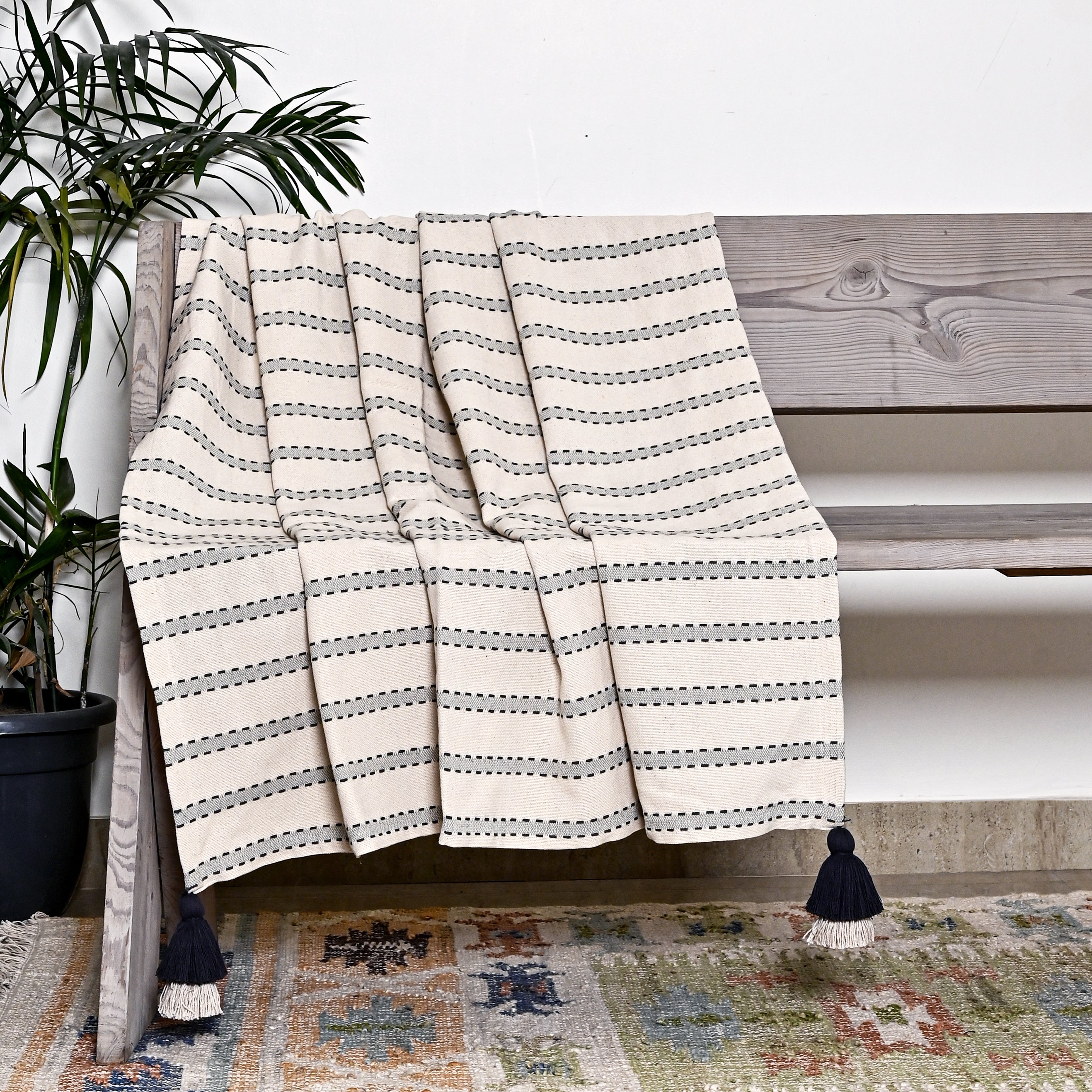 Throw-Ivory-Grey