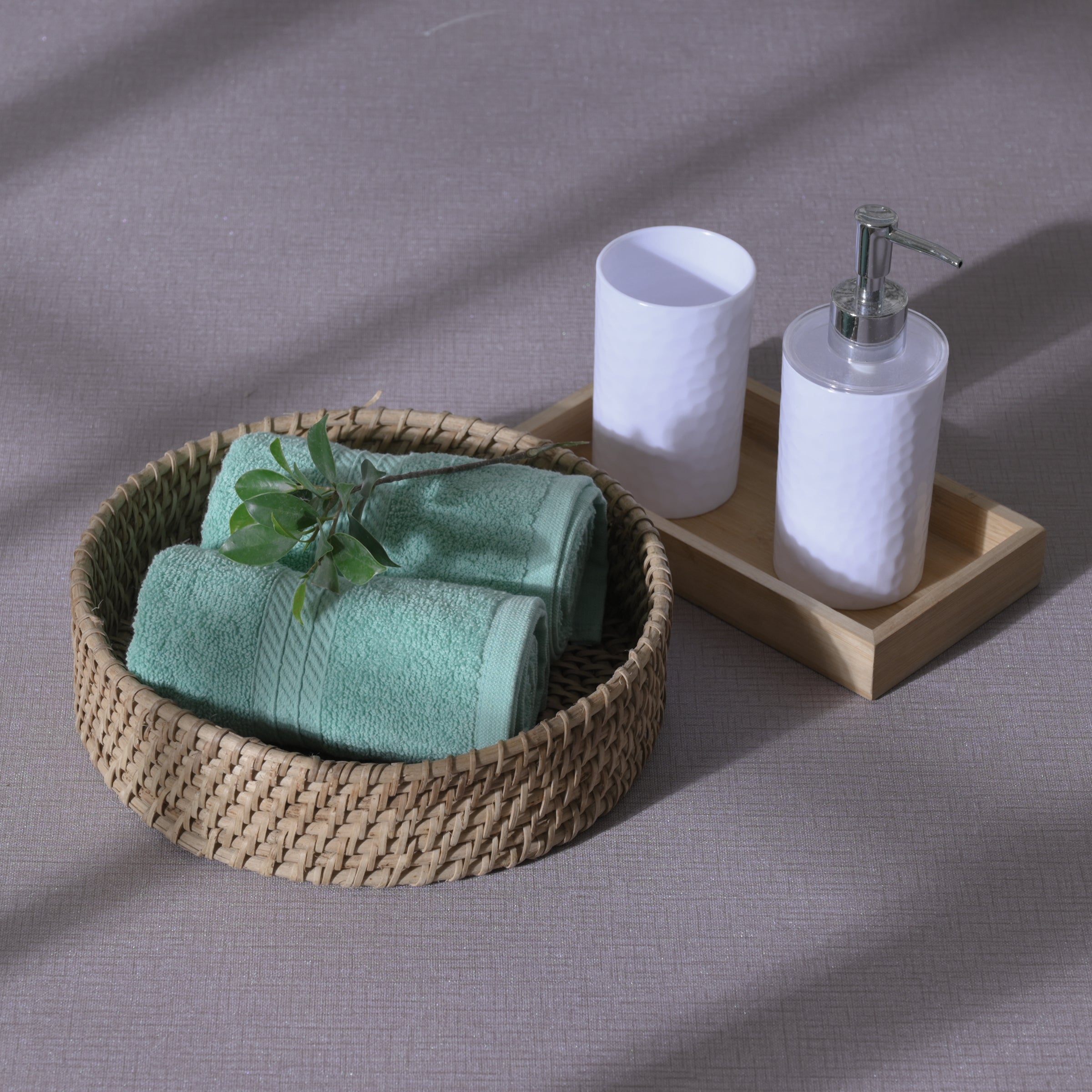 Premium Tulip Hand Towel Set of 4