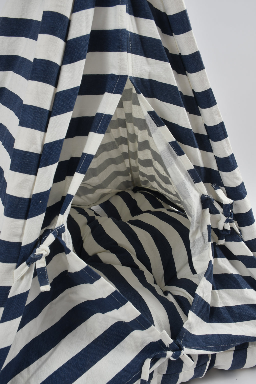 Striped Canvas Pet Teepee with Cushion
