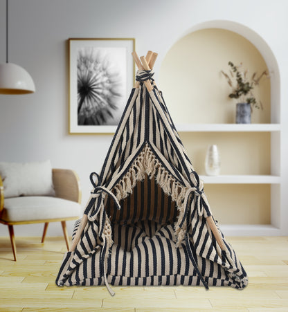 Funny Pet Teepee Tent for Dogs &amp; Cats – Soft Cotton Canvas with Wooden Frame