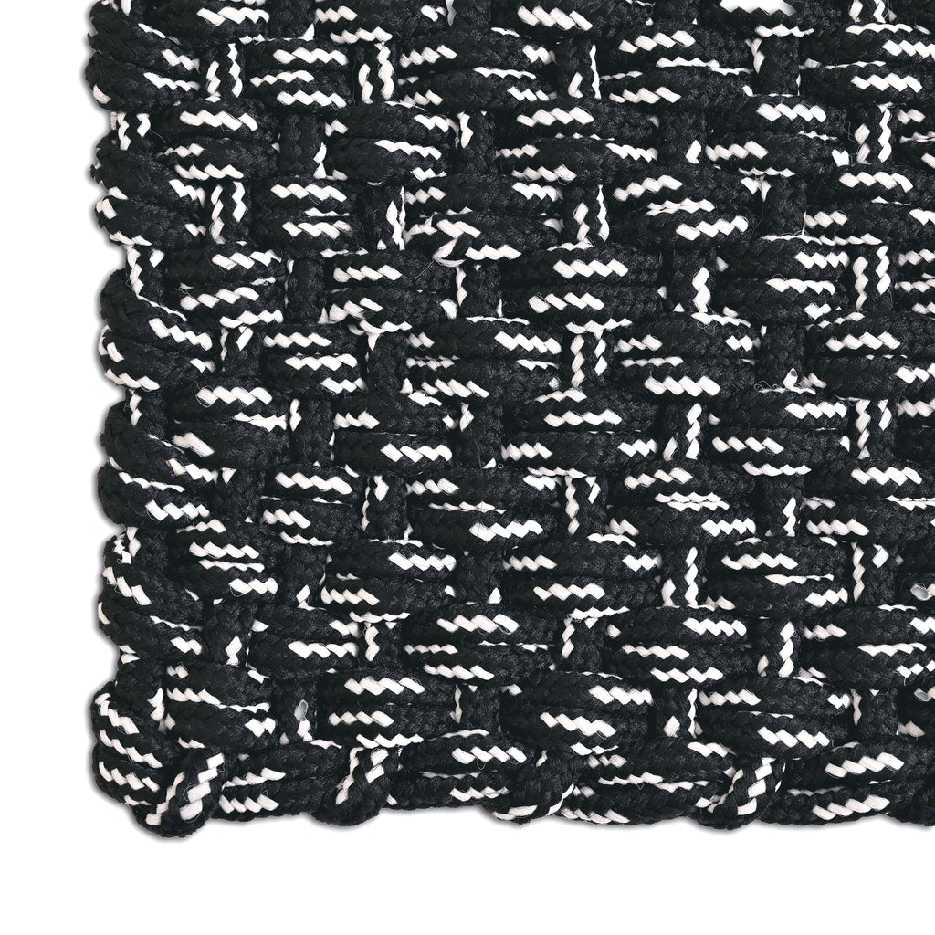 Handwoven Textured Bathmat – 60x40 cm (Black & White)