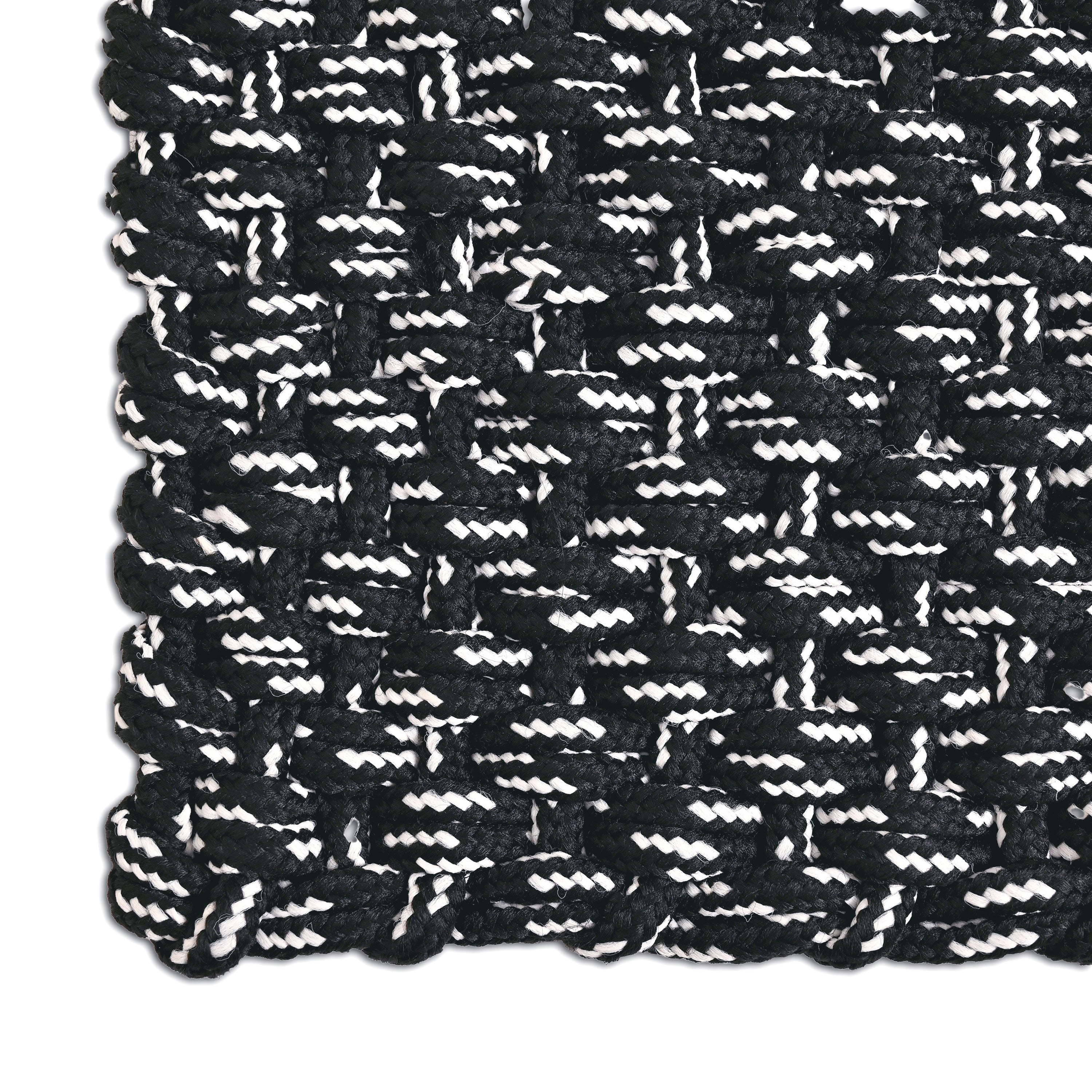 Handwoven Textured Bathmat – 60x40 cm (Black & White)