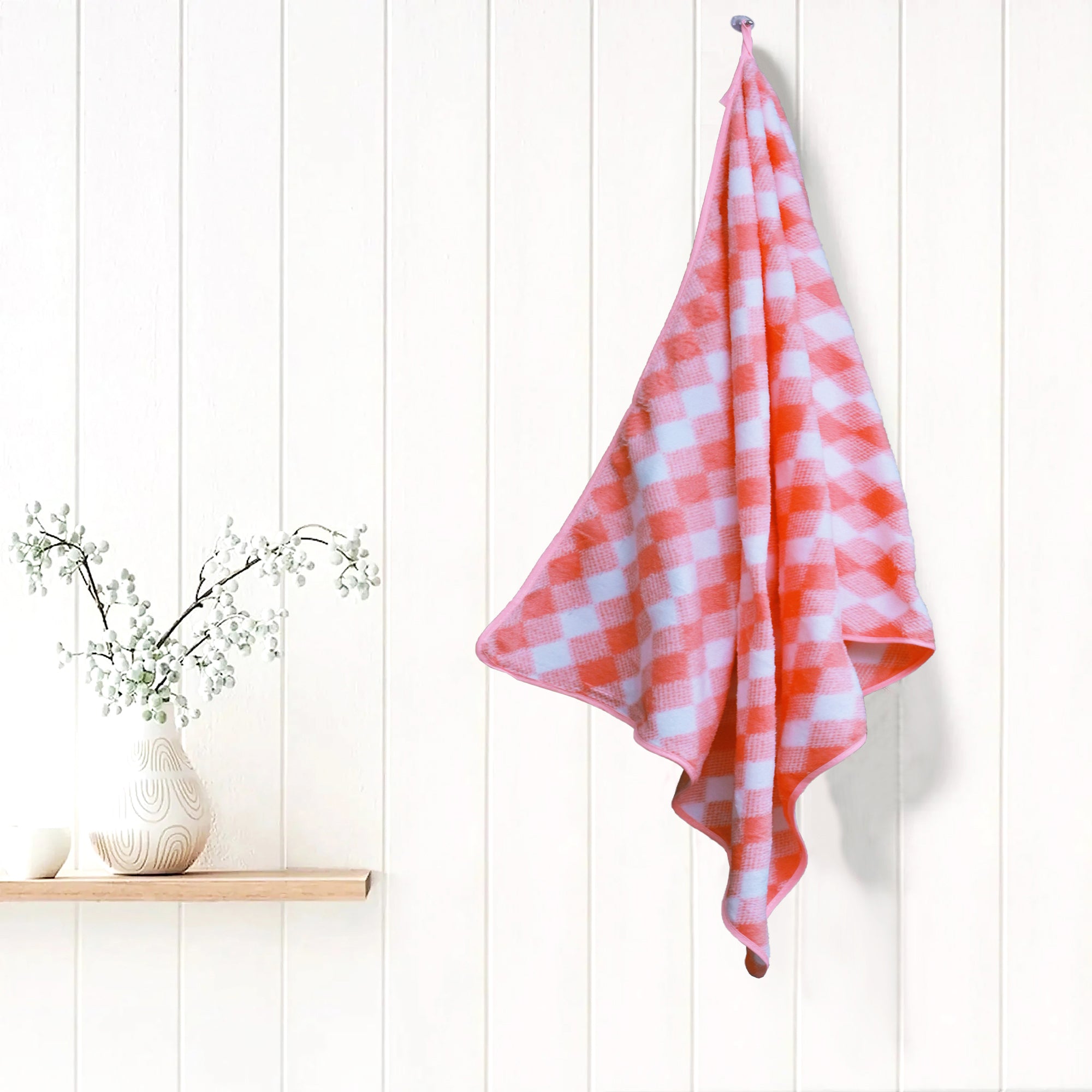 Cozy Checks Towels Set of 2