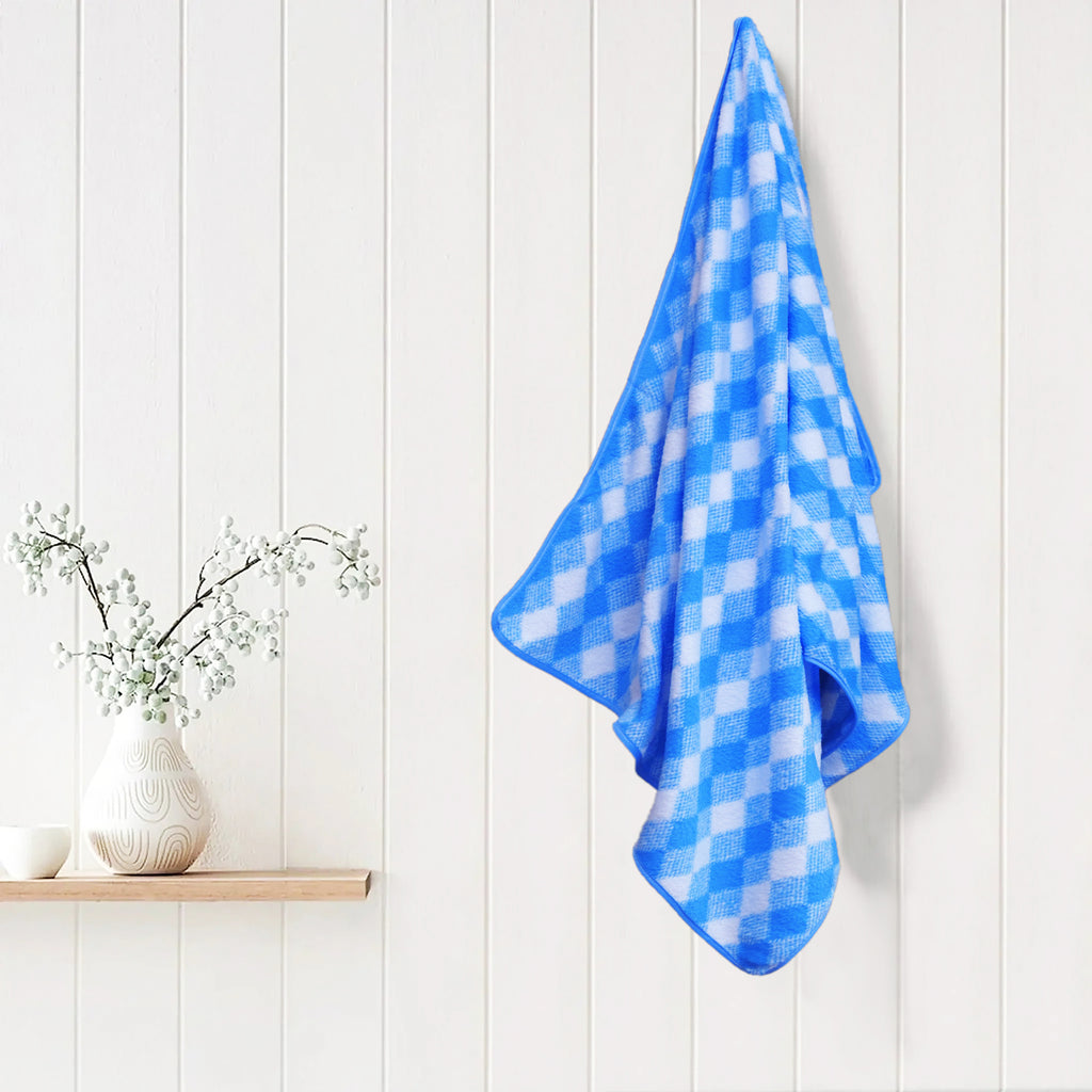 Cozy Checks Towels Set of 2