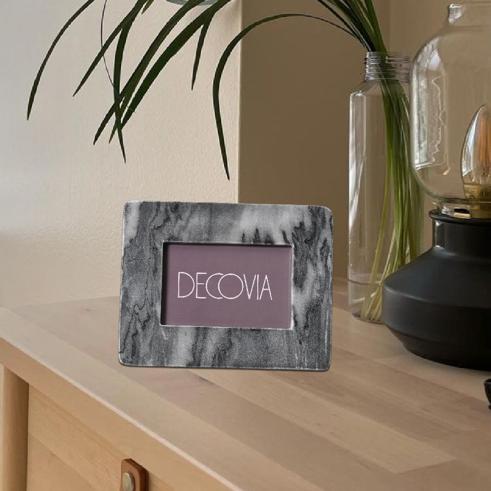 Decovia Black Marble Photo Frame – Timeless Elegance in Stone