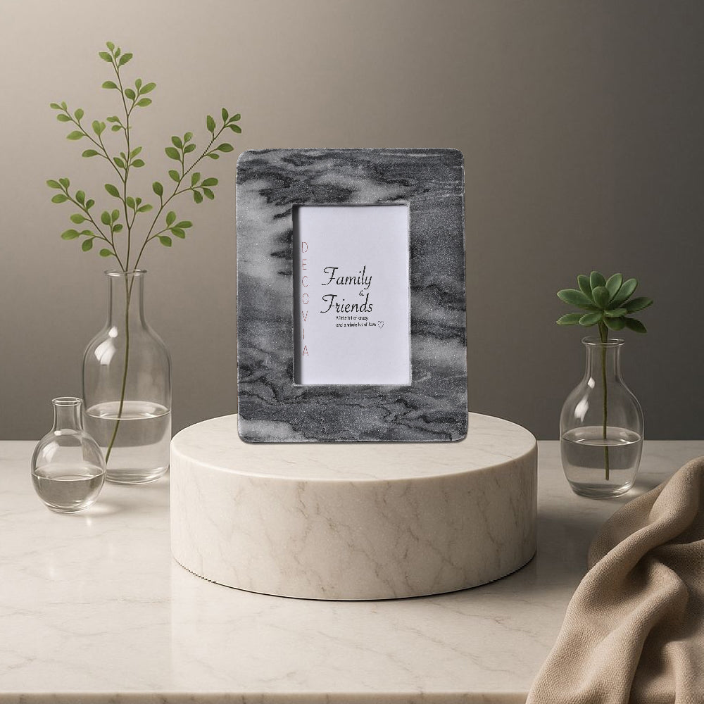 Decovia Black Marble Photo Frame – Timeless Elegance in Stone