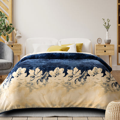 Decovia Midnight Bloom Blanket – Elegance in Every Thread